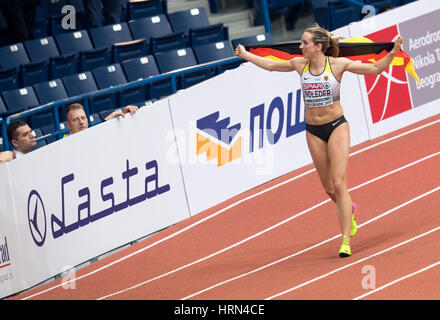 Belgrad, Serbien. 3. März 2017. Cindy Roleder aus Deutschland (Gold) feiert nach der Frauen 60m Hürden Veranstaltung bei der Leichtathletik-Europameisterschaft in der Kombank Arena in Belgrad, 3. März 2017. Foto: Sven Hoppe/Dpa/Alamy Live News Stockfoto