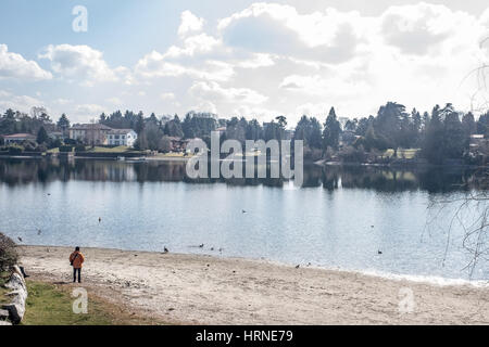 Promenade von Sesto Calende - Ticino-See Stockfoto