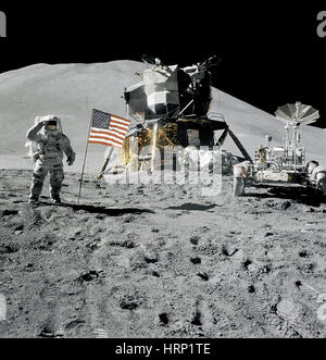 James Irwin salutiert auf dem Mond, Apollo 15 Stockfoto