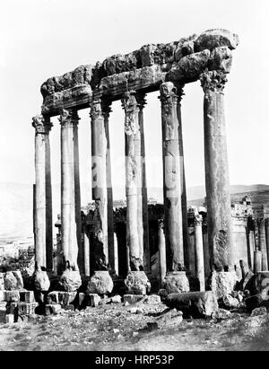 Tempel des Jupiter Kolonnade, Baalbek, der 1870er Jahre Stockfoto