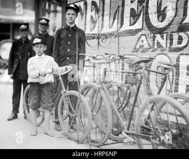 Western Union Messenger Boys, Lewis Hine, 1911 Stockfoto