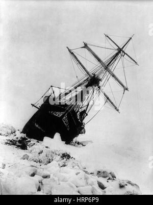 Shackletons Endurance gefangen im Packeis, 1915 Stockfoto