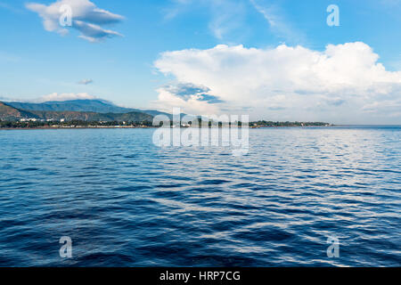 Ansicht von Dili vom Hafen, Ost-Timor, Stockfoto