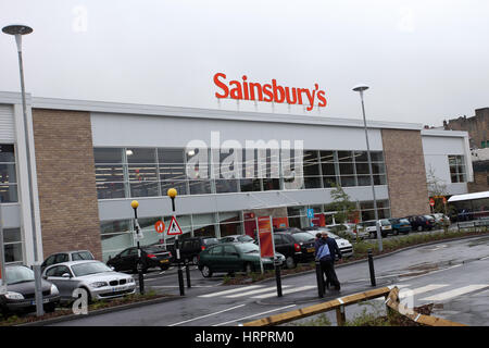 Sainsburys Supermarkt in Colne, Großbritannien Stockfoto