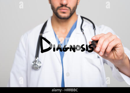 Schreiben des Wortes Diagnose Arzt Stockfoto
