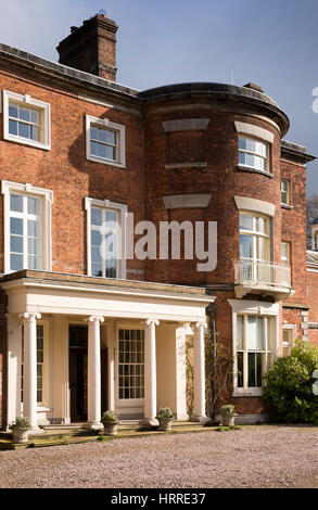 Großbritannien, England, Cheshire, Gelehrter grün, Rode Halle, Haus der Familie Baker Wilbraham, Eingang Portikus Stockfoto