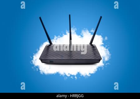 Router mit Daten in Ihrer eigenen cloud Stockfoto