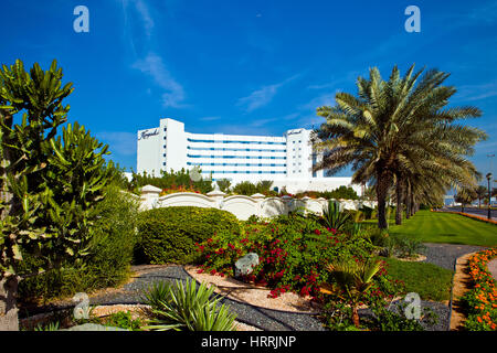 Ajman, Vereinigte Arabische Emirate - Dezember 2012: Ajman Kempinski Resort - luxuriöse 5-Sterne-Hotel in Ajman, Vereinigte Arabische Emirate Stockfoto