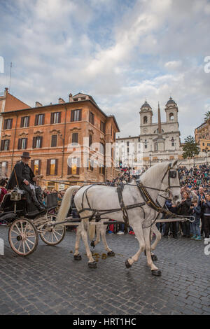 Die Parade statt Renaissance im Zentrum von Rom, bei der neunten Auflage des Roman Carnival, Samstag, 25. Februar 2017, Piazza del Popolo, Rom Stockfoto