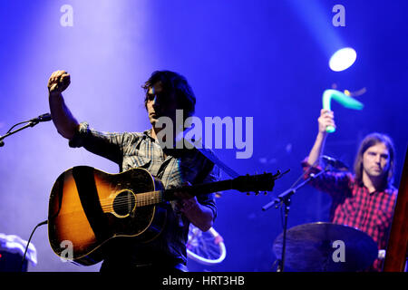 BILBAO, Spanien - 31 Okt.: The Barr Brothers (Band) live-Performance beim Bime-Festival am 31. Oktober 2014 in Bilbao, Spanien. Stockfoto