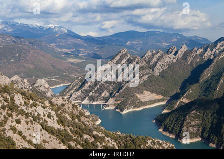 Grate der Els Bastets in den katalanischen Pyrenäen, Spanien. Stockfoto