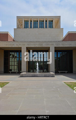 Der Eingang in die George W Bush Presidential Library and Museum auf dem Campus der Southern Methodist University in Dallas, Texas. Stockfoto