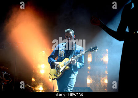 BARCELONA - 28 Mai: Dschungel (modern Soulband) führt auf Primavera Sound Festival 2015 am 28. Mai 2015 in Barcelona, Spanien. Stockfoto