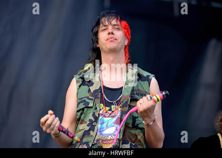 BARCELONA - 29 Mai: Julian Casablancas und The Voidz (Band) in Konzert im Primavera Sound Festival 2015 am 29. Mai 2015 in Barcelona, Spanien. Stockfoto