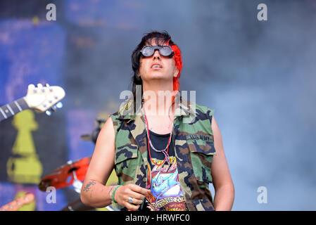 BARCELONA - 29 Mai: Julian Casablancas und The Voidz (Band) in Konzert im Primavera Sound Festival 2015 am 29. Mai 2015 in Barcelona, Spanien. Stockfoto