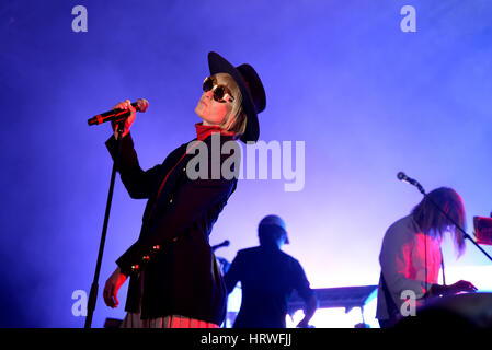 BARCELONA - 19 JUN: Roisin Murphy (Künstler) führt auf Sonar Festival am 19. Juni 2015 in Barcelona, Spanien. Stockfoto