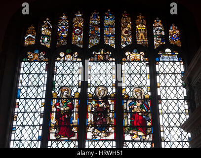 Das Ostfenster, St.-Petri Kirche, Coughton, Warwickshire, England, Vereinigtes Königreich Stockfoto