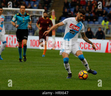 Rom, Italien. 4. März 2017. Elseid Hysaj während der italienischen Serie ein Fußballspiel zwischen den AS Rom und SSC Napoli im Olympiastadion in Rom Italien, 4. März 2017 Credit: Agnfoto/Alamy Live-Nachrichten Stockfoto