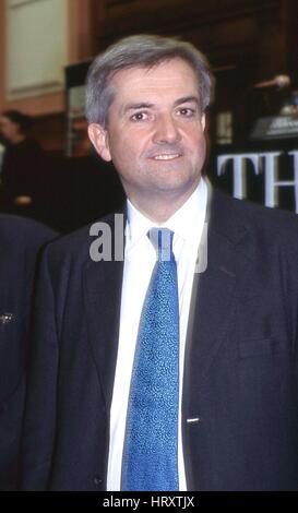 Chris Huhne, Liberaldemokratischen Partei Parlamentsmitglied für Eastleigh, besucht eine öffentliche Versammlung während der Wettstreit um die Führungsrolle für die Party in London, England am 23. Februar 2006. Stockfoto