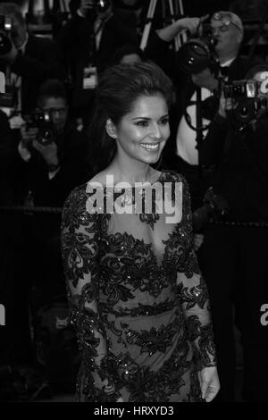 Cannes, Frankreich, 18. 05,2013: Cheryl Cole besucht Jimmy s. Psychotherapie von A Plains Indian-Premiere während der 66. jährlichen Cannes Film Festival im Palais des Festivals in Cannes, Frankreich. Stockfoto