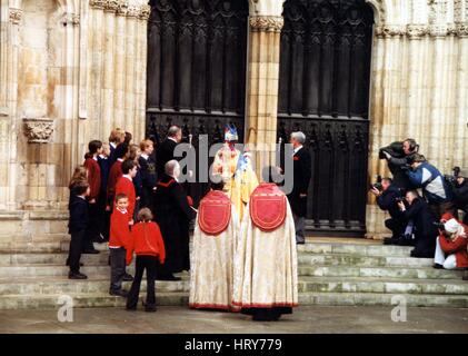 Die Einweihung des Erzbischofs von York, Dr. John Sentamu, York Minster 30. November 2005. Stockfoto