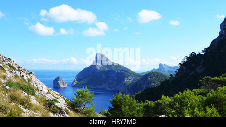 Cap de Formentor Küste in Mallorca, Spanien (Blick vom Mirador Es Colomer) Stockfoto