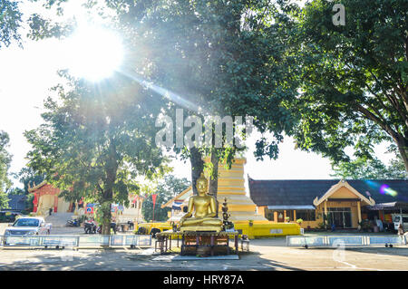 Chiang Rai, Thailand - 1. Oktober 2016: Wat Phra dieses Doi Chom Thong. Buddha-Statue Stockfoto