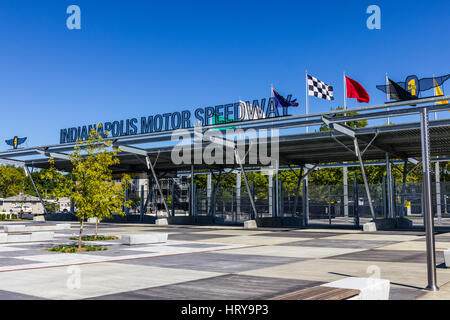 Indianapolis - ca. September 2016: Indianapolis Motor Speedway 1 Tor. IMS befindet sich das Indy 500 und Brickyard 400 Autorennen VI Stockfoto