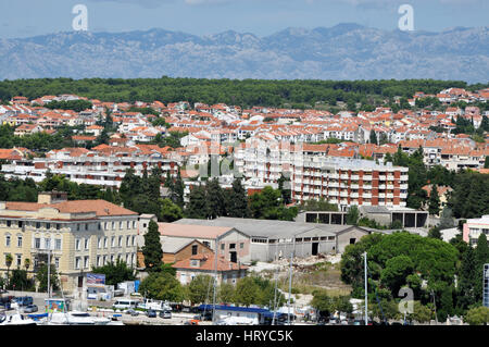 ZADAR, Kroatien - AUGUST 25: Luftaufnahme von Stari Grad (Altstadt) von der Unesco-Kulturerbe-Stadt Zadar. Am 25. August 2014 in Zadar, Kroatien Stockfoto