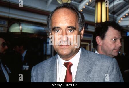 Dr. Brian Mawhinney, konservative Partei Parlamentsmitglied für Peterborough, besucht am Parteitag in Blackpool, England am 10. Oktober 1989. Stockfoto