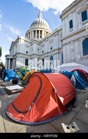 Anti-Kapitalismus-Demonstration in London London zu besetzen Stockfoto