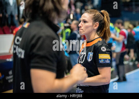 3. März 2017: Carmen Martin Berenguer #20 von CSM Bukarest während des Weibes European Handball Federation (EHF) Champions League Spiel zwischen CSM Bukarest (ROU) Vs RK Krim Mercator (SLO) in Bukarest, Rumänien ROU Hall Polyvalent. Foto: Cronos/Catalin Soare Stockfoto