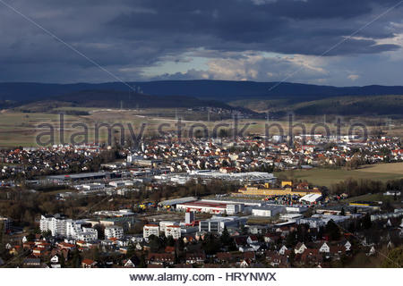 Coburg, Deutschland. 5. März 2017. Ein dramatischer Himmel als das letzte Licht verblasst in Coburg, Deutschland heute Abend. Bildnachweis: Reallifephotos/Alamy Live-Nachrichten Stockfoto