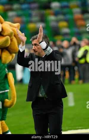 Portugal, Lissabon, match 5. März 2017 - Fußball - Bruno de Carvalho, Sporting Präsident, während der Partie zwischen Sporting Clube de Portugal und Vitória Guimarães für die portugiesische Fußball-Liga bei Estádio Alvalade XXI, in Lissabon, Portugal. Bildnachweis: Bruno de Carvalho/Alamy Live News Stockfoto