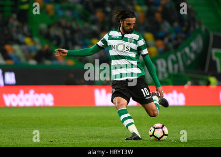 Portugal, Lissabon, 5. März 2017 - Fußball - Bryan Ruiz, Sporting Spieler in Aktion während der Partie zwischen Sporting Clube de Portugal und Vitória Guimarães für die portugiesische Fußball-Liga-Spiel im Estádio Alvalade XXI, in Lissabon, Portugal. Bildnachweis: Bruno de Carvalho/Alamy Live News Stockfoto