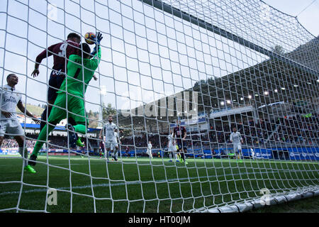 Eibar, Spanien. 4. März 2017. Spieltag der La Liga Santander 2016 - 2017 Saison zwischen S.D Eibar und Real Madrid C.F gespielt Ipurua Stadion am Samstag, 4. März 2017. Eibar, Spanien. 9 Sergi bereichern, 1 Navas. Bildnachweis: VWPics/Alamy Live-Nachrichten Stockfoto