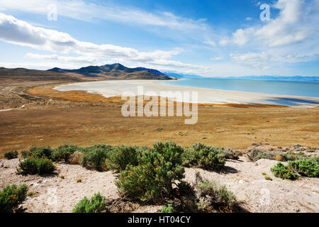 Schöne Aussicht auf salzigen Damm nach Antelope Island auf die Great Salt Lake City, Utah, USA Stockfoto