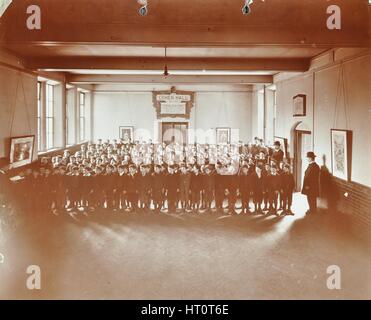 Gebete, Juden freie Schule, Stepney, London, 1908. Künstler: unbekannt. Stockfoto