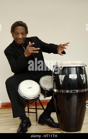 Frank Holder, Guyana-jazz-Sängerin und Perkussionistin. Künstler: Brian O'Connor Stockfoto