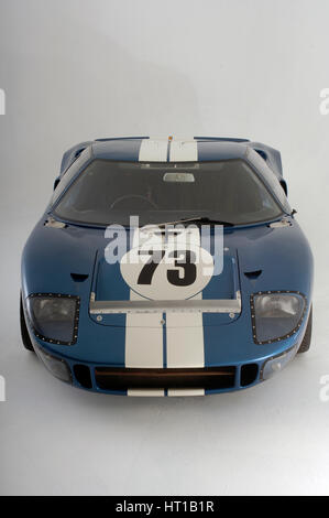 Ford GT40 Daytona Prototypen 1965. Künstler: Simon Clay. Stockfoto