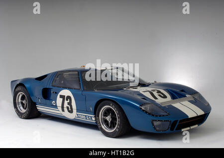 Ford GT40 Daytona Prototypen 1965. Künstler: Simon Clay. Stockfoto