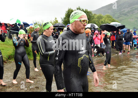 Offenes Wasser schwimmen Event Ullswater See, Cumbria UK Stockfoto