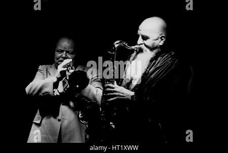 Billy Butterfield, Tony Scott, Pizza Express, Dean St, London, Februar 1981.  Künstler: Brian O'Connor. Stockfoto