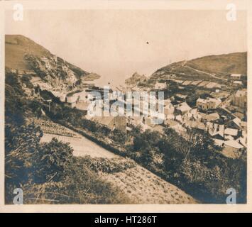 "Allgemeine Ansicht von Polperro", 1927. Künstler: unbekannt. Stockfoto