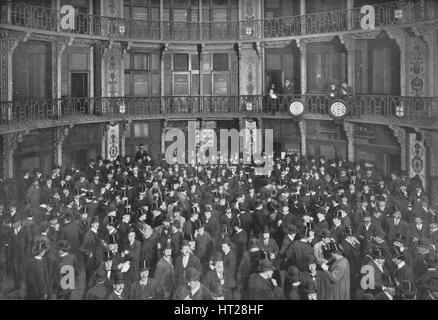 In der Kohle-Austausch, City of London, c1903 (1903). Künstler: unbekannt. Stockfoto