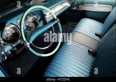 Chrysler Imperial 1957 ex Howard Hughes. Künstler: Simon Clay. Stockfoto