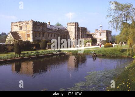 South Front der Forde Abbey, Dorset aus dem langen Teich, 20. Jahrhundert. Künstler: CM Dixon. Stockfoto