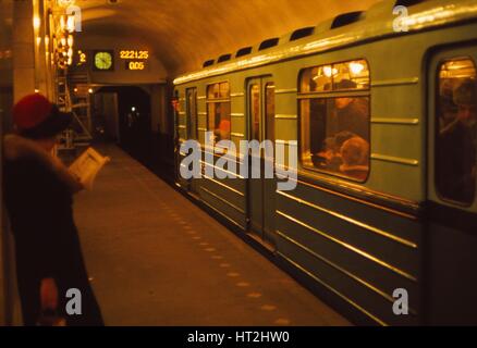 U-Bahn, Leningrad, c1970s. Künstler: CM Dixon. Stockfoto