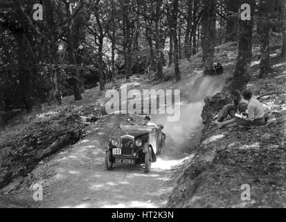 Wolseley Hornet McEvoy Special, B & HMC-Brighton-Bier-Testversion, Fingle Bridge Hill, Devon, 1934. Künstler: Bill Brunell. Stockfoto