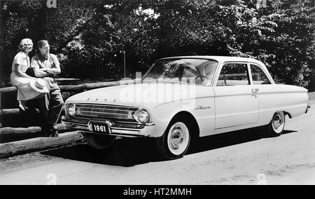 1961 Ford Falcon Tudor Sedan Künstler: unbekannt. Stockfoto